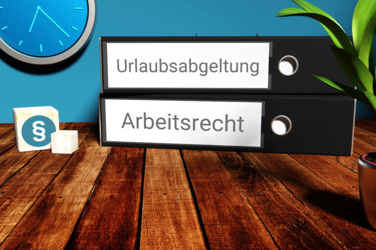 Urlaubsabgeltung_Arbeitsrecht_Kündigung_Kündigungsschutz-Mobile